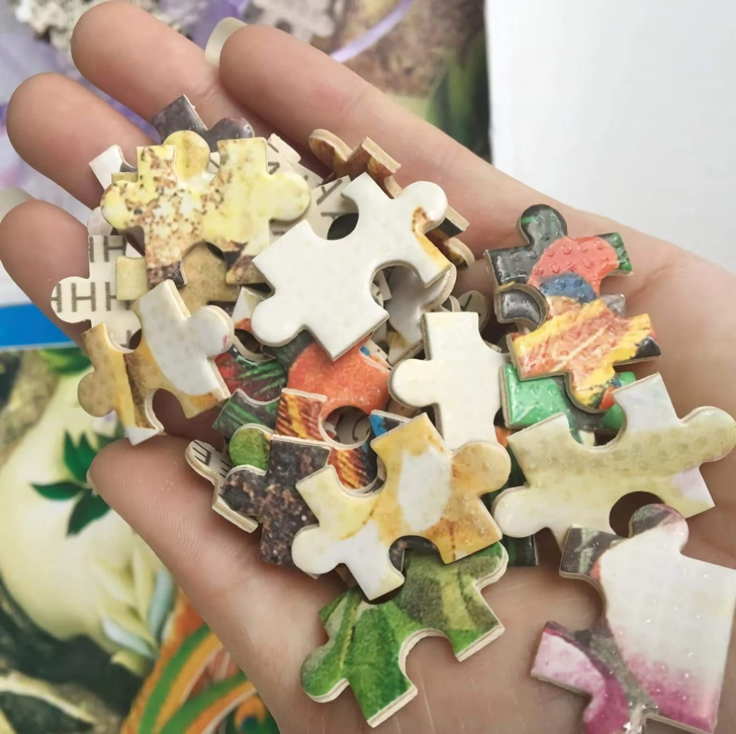 Dense Green Vegetation 500/100 - مراجعة Puzzle Blank White وسعره